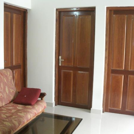 Jacaranda Holiday Home Kochi Luaran gambar